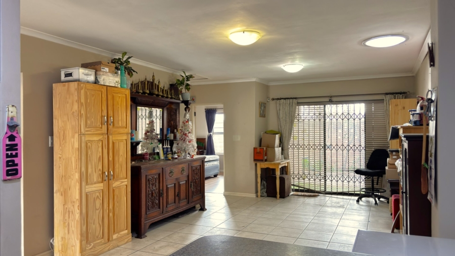 3 Bedroom Property for Sale in Soneike Western Cape